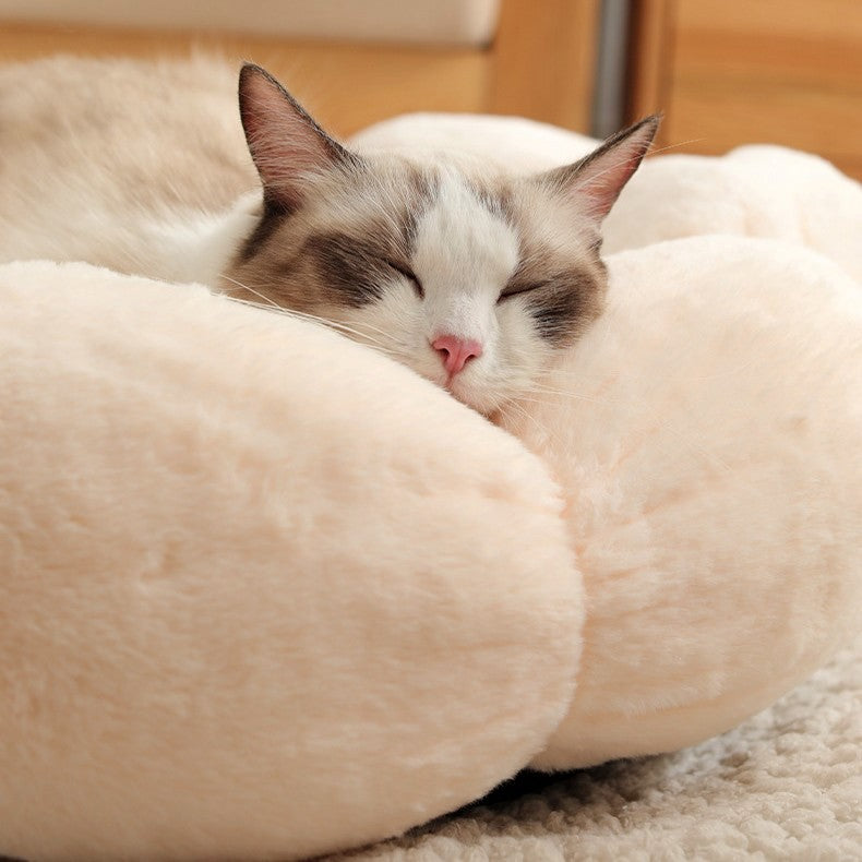 Flower - Fluffy & Cushy Warm Indoor Cat Bed